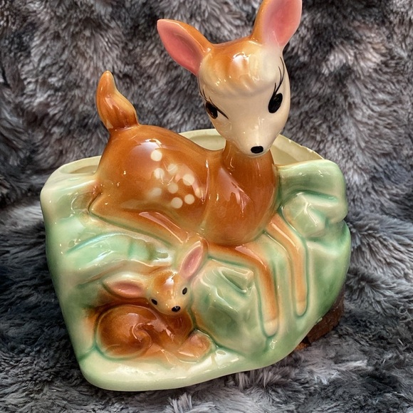 Vintage Deer Ceramic Planter - Green and Brown - Picture 12 of 16